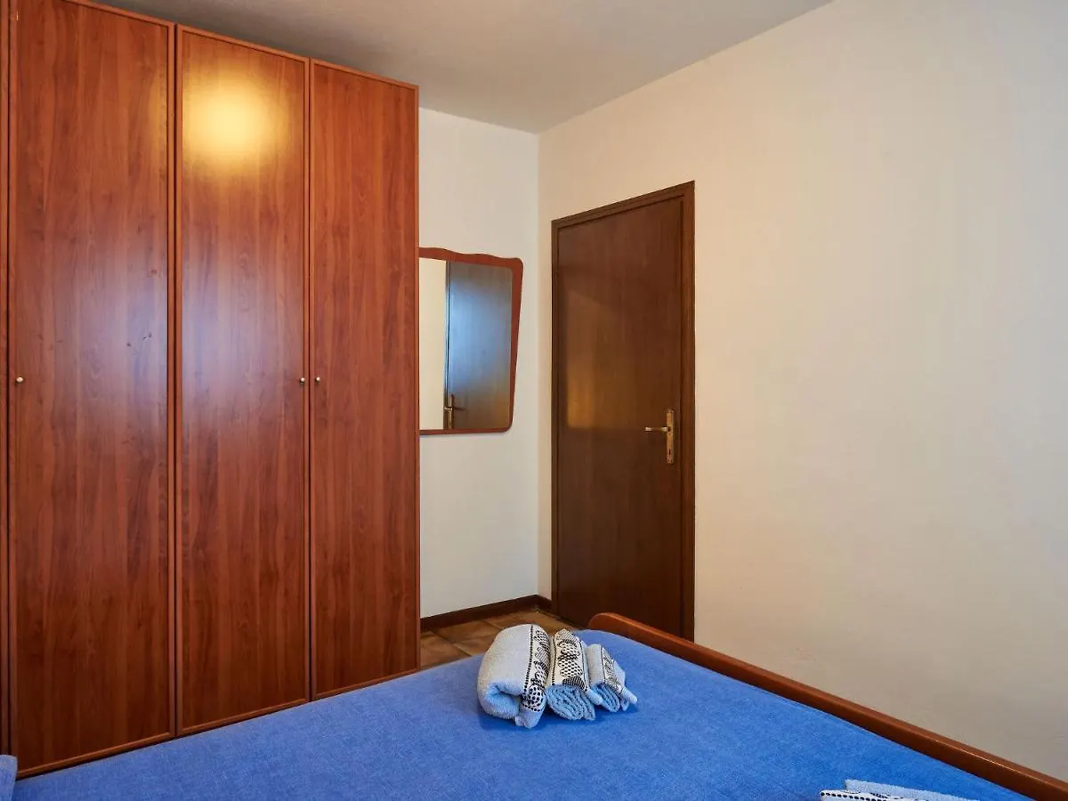 Apartment Dora-1 By Interhome Stazzona